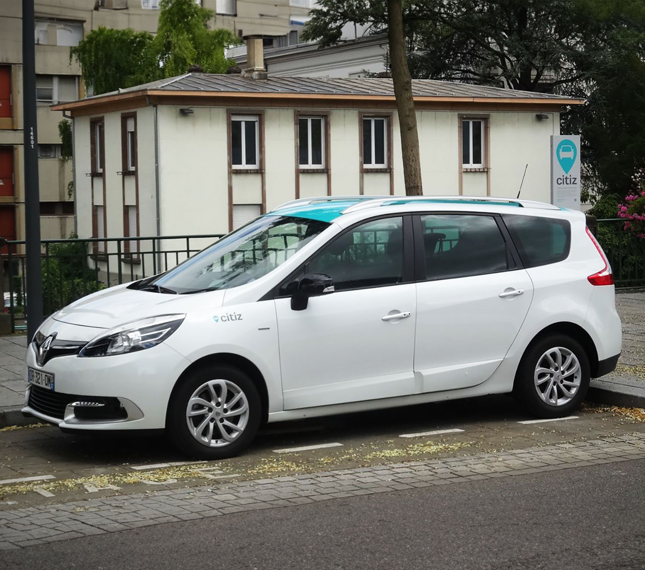 car